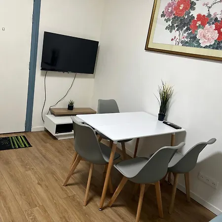 Corentin Cariou * París